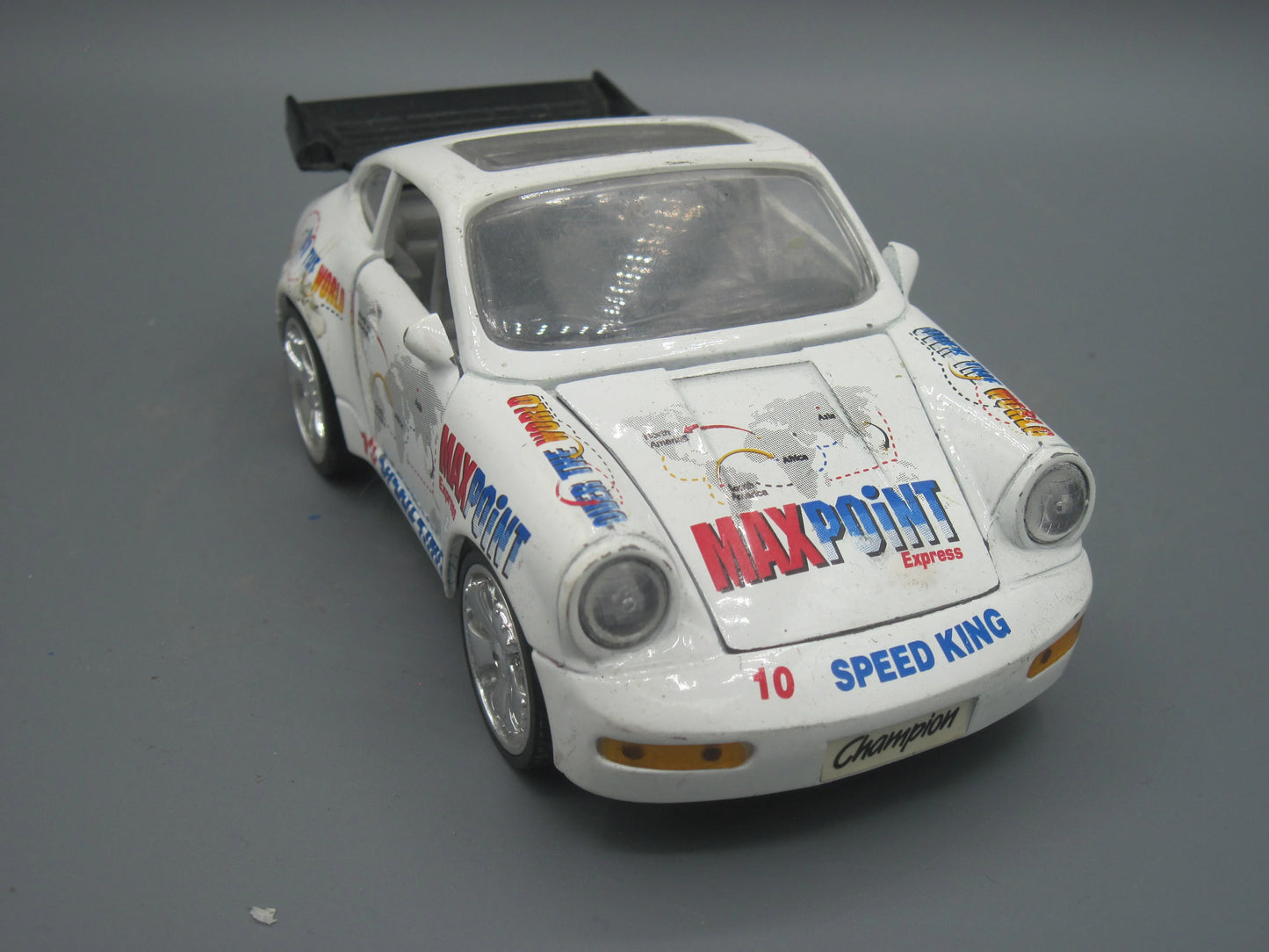 SunnySide Maxpoint Express Champion Sports Car White