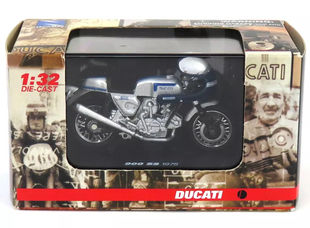 New-Ray Ducati 900 SS 1975 Silver
