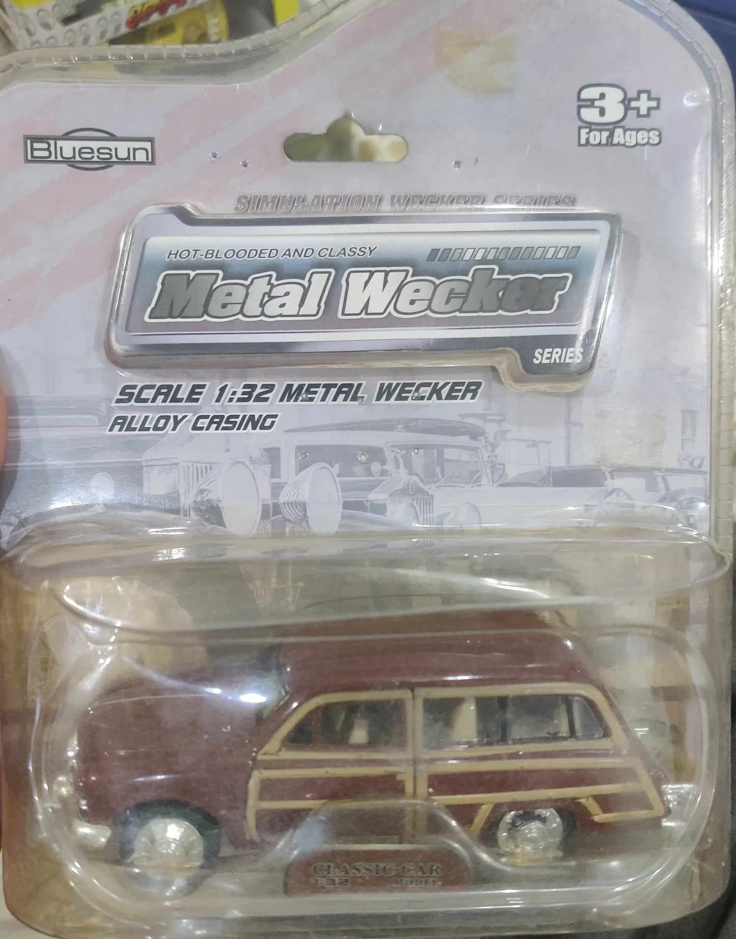 Bluesun Ford Woody Wagon 1949 Brown Metal Wecker