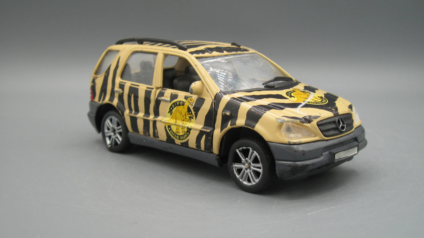Mercedes-Benz M-Class SUV Yellow & Black