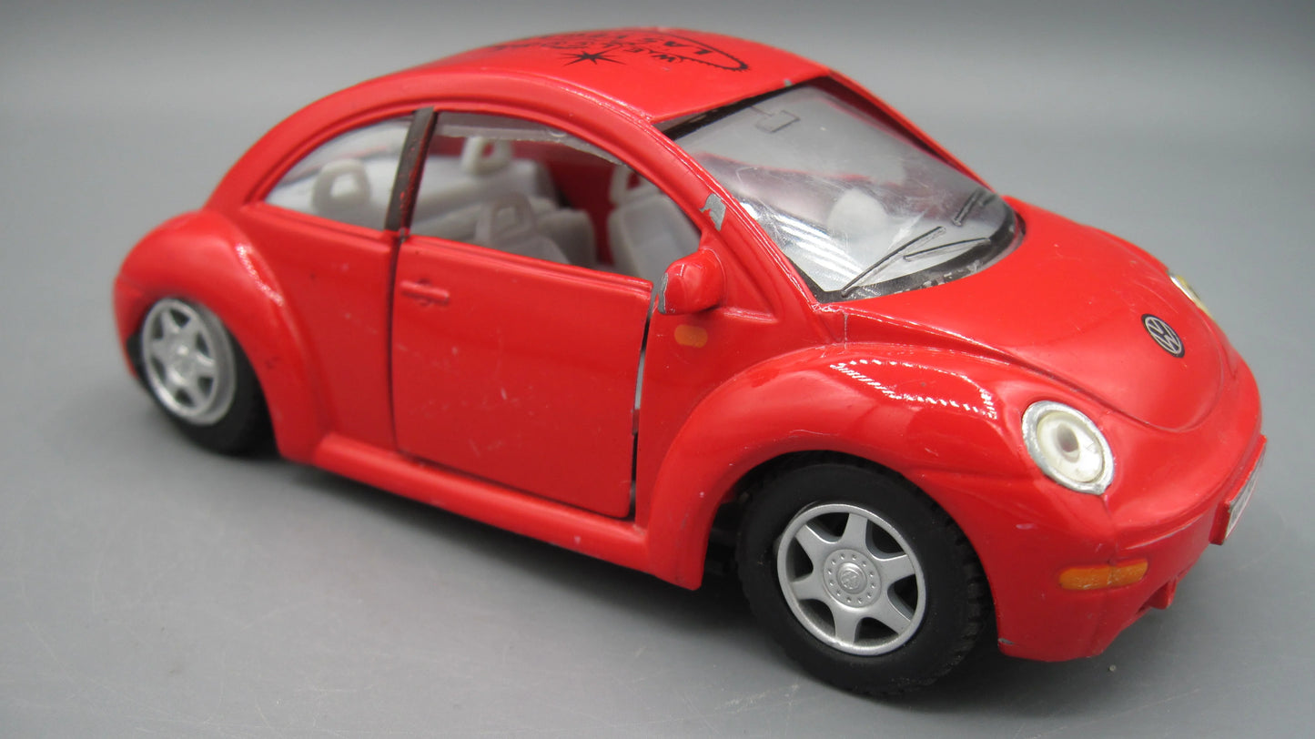 Kinsmart Volkswagen New Beetle Red