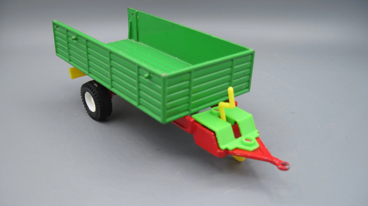 Siku Farm Tractor Trailer Green