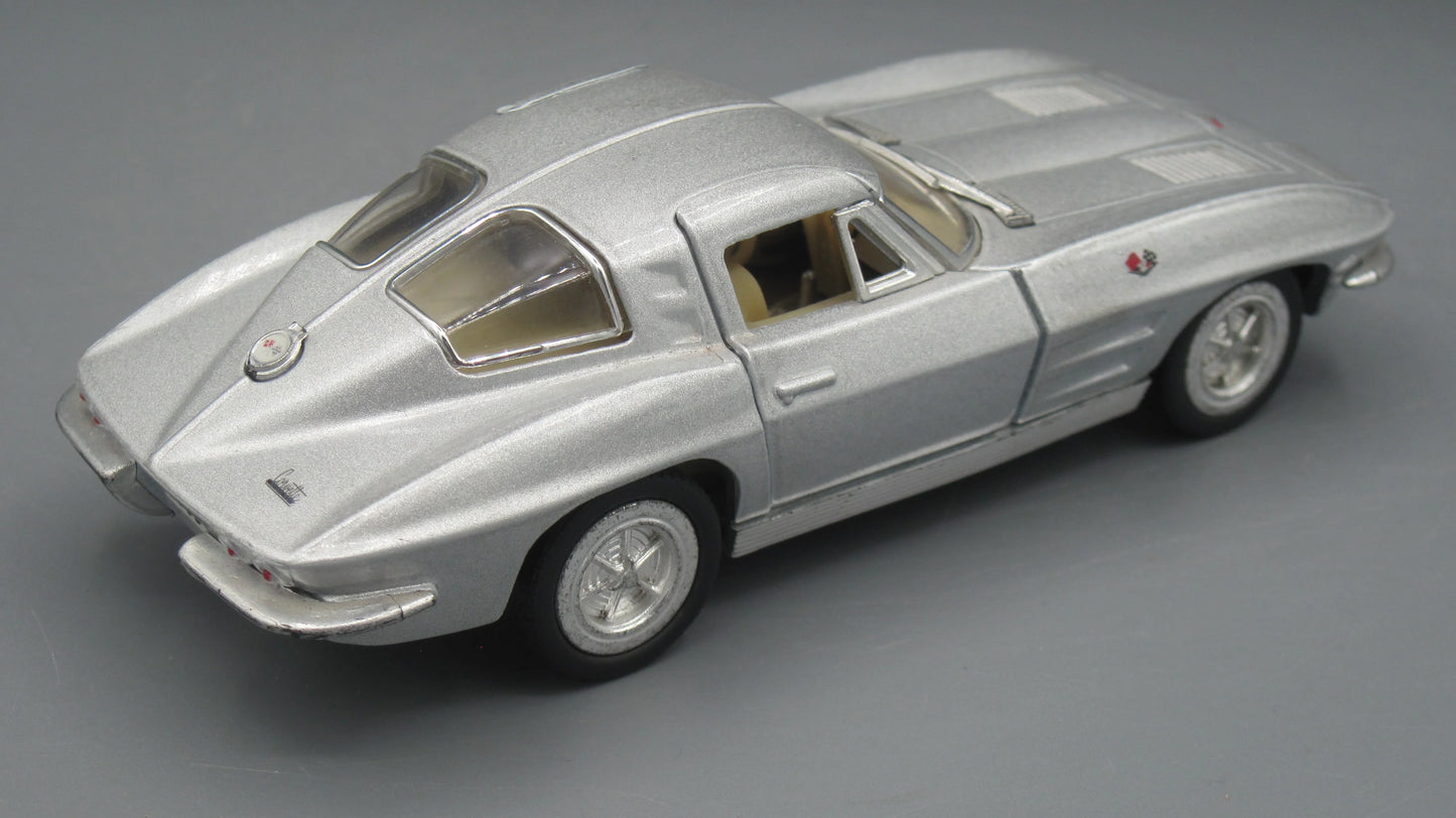 Kinsmart Corvette Sting Ray 1968 Silver