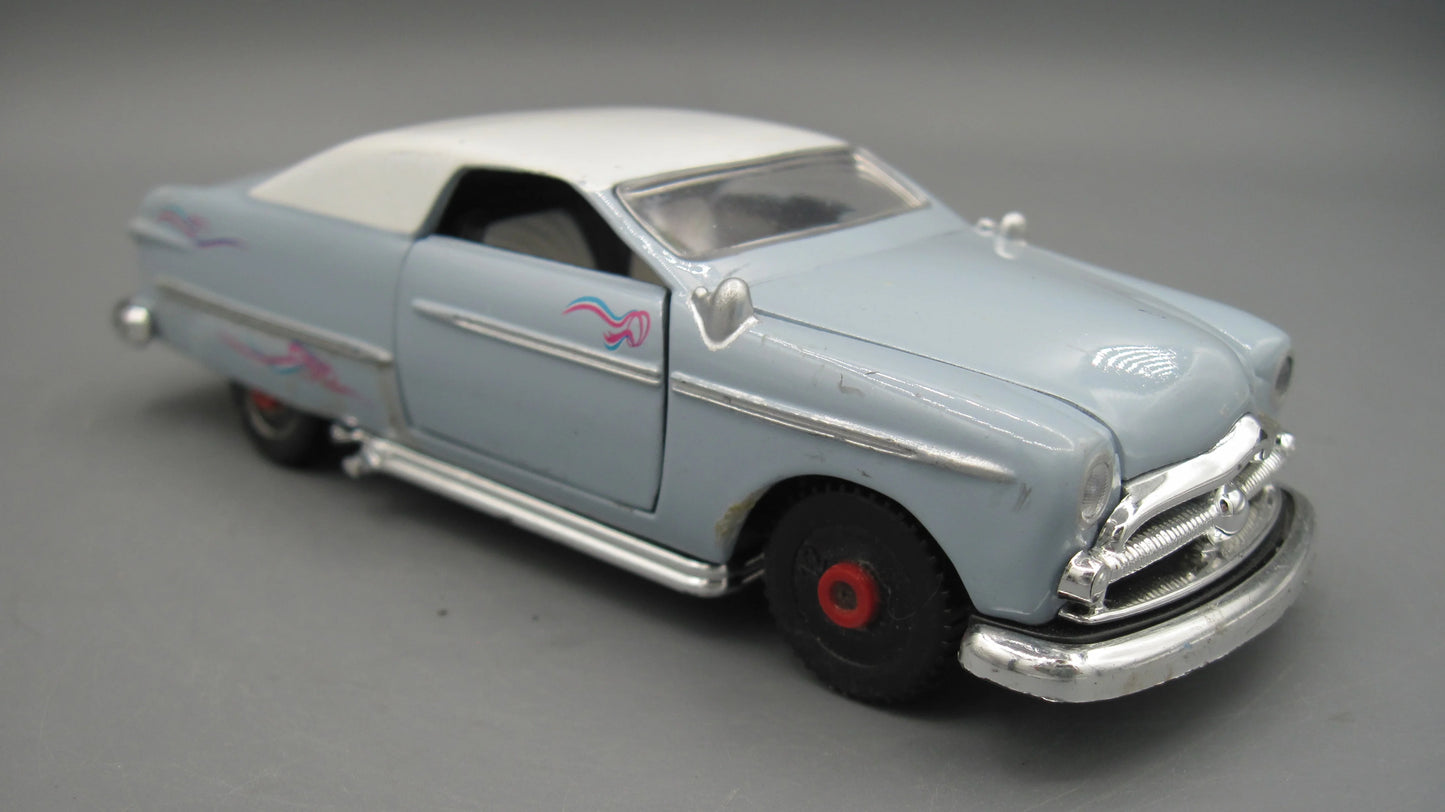 Tins Toys Ford Custom Street Rod 1949 Blue & White
