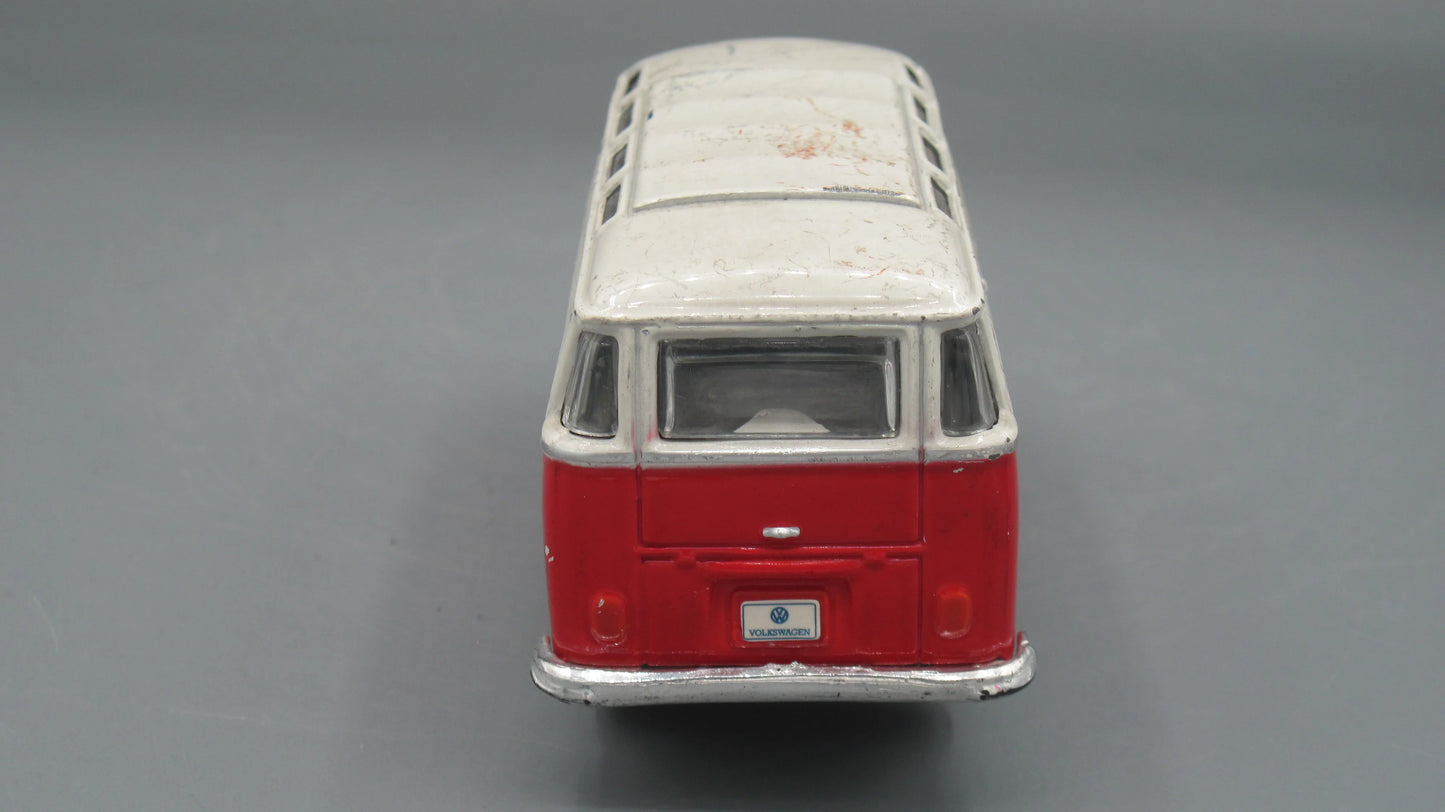 Maisto Volkswagen Van Samba White and Red