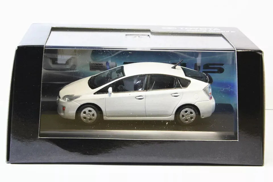 Toyota Prius White