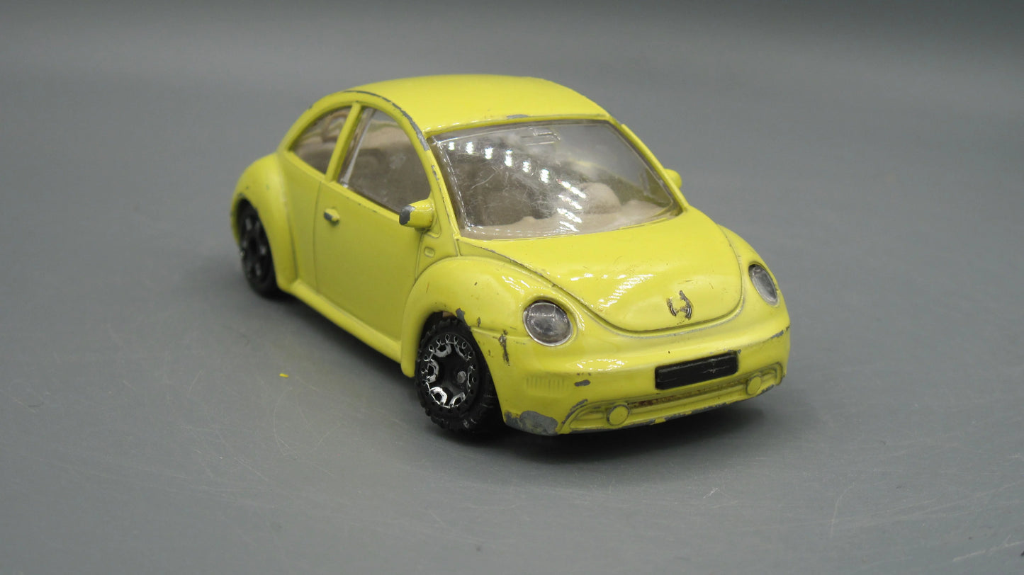 Bburago VolksWagen New Beetle Yellow