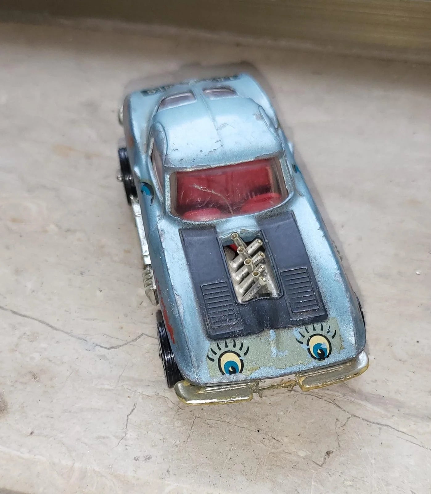 Corgi Vintage Chevrolet Stingray 1970 Silver Whizz Wheels
