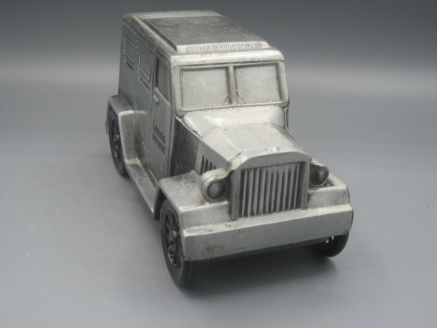 Loomis Armored Truck Silver
