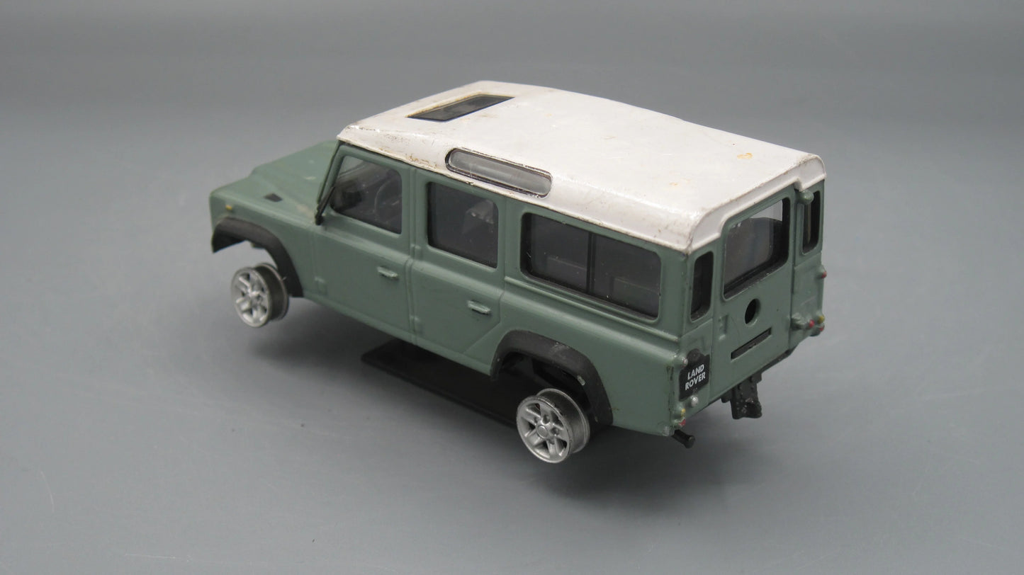 New Discovery Land Rover Defender White and Green