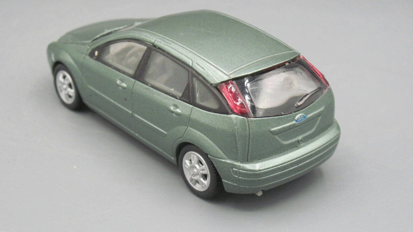 New-Ray Ford Focus ZX5 Green