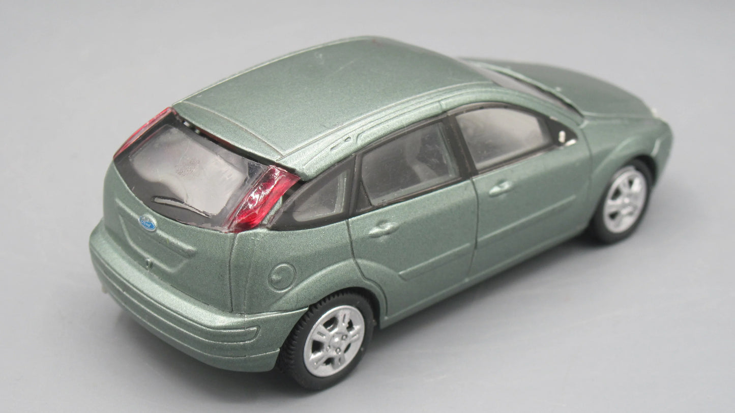 New-Ray Ford Focus ZX5 Green