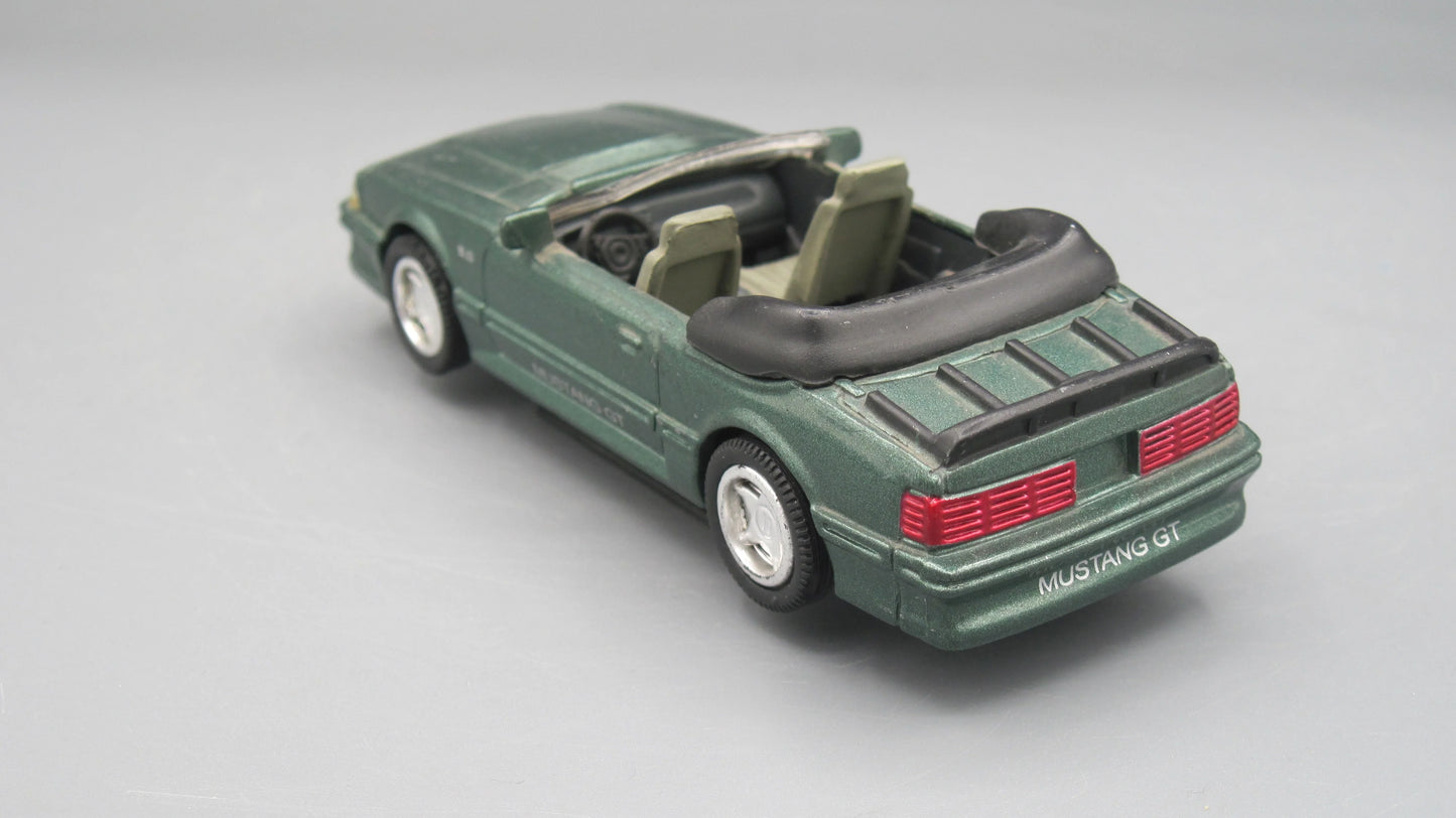 New-Ray Ford Mustang GT CONV. 1989 Green
