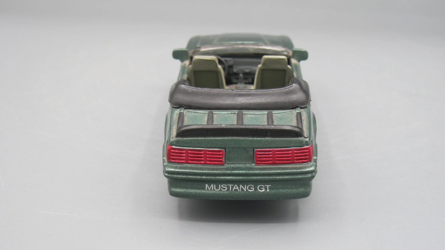 New-Ray Ford Mustang GT CONV. 1989 Green