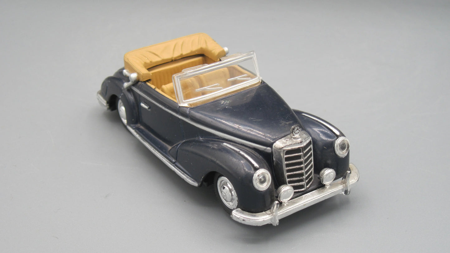 New-Ray Mercedes-Benz 300 S 1955 Blue