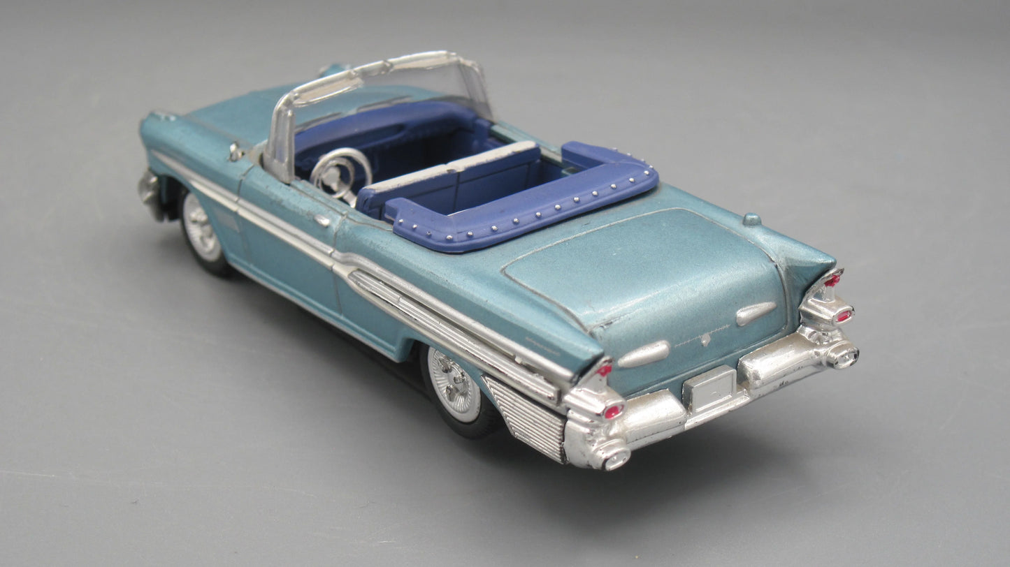 New-Ray Pontiac Bonneville 1957 Blue
