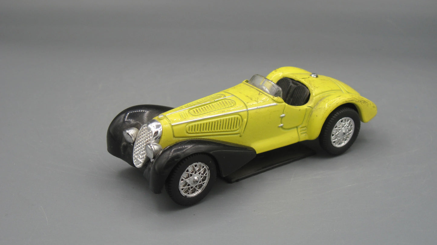 New-Ray Alfa Romeo 8C 2900 1938 Yellow and Black