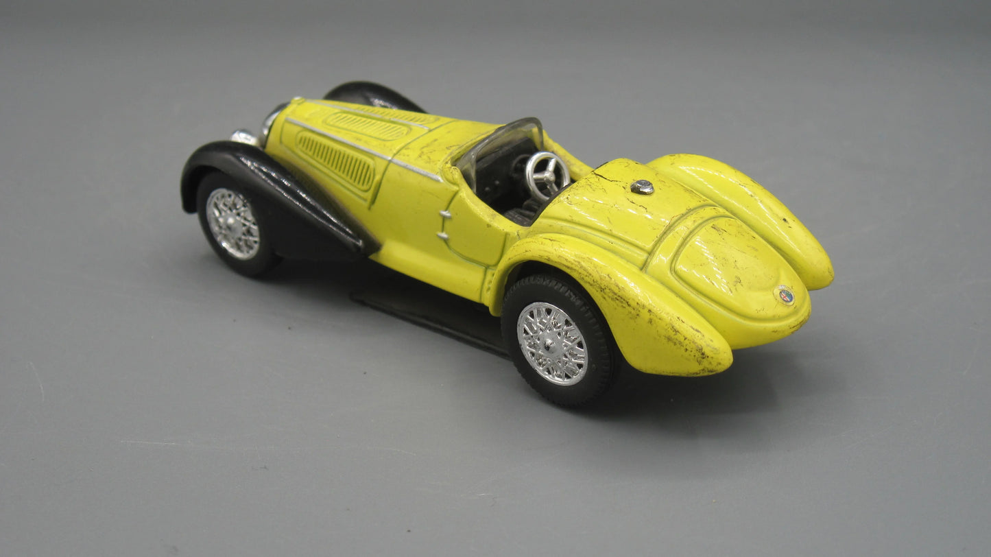 New-Ray Alfa Romeo 8C 2900 1938 Yellow and Black