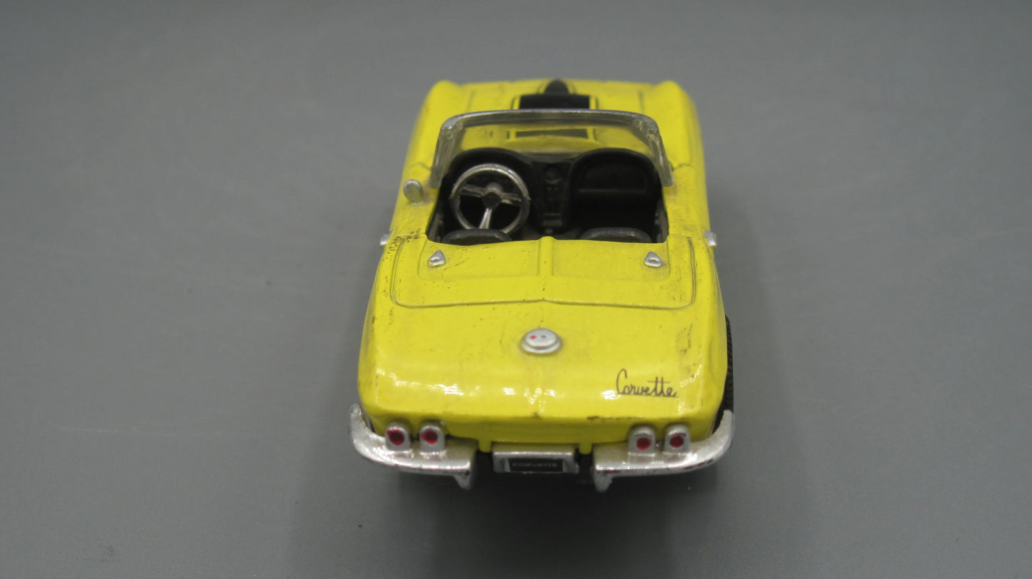 New-Ray Chevrolet Corvette 1967 Yellow