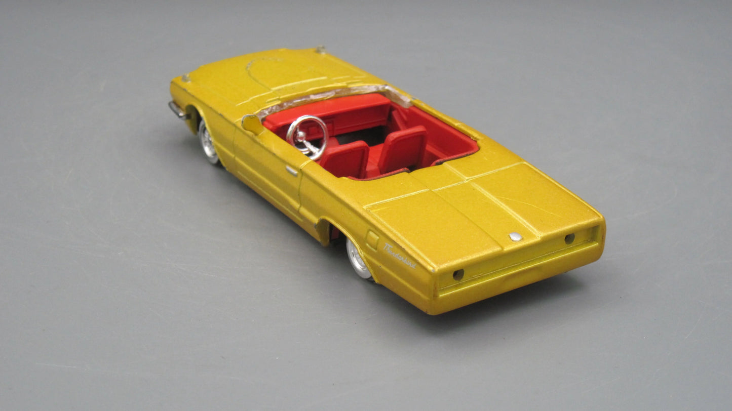 New-Ray Ford Thunderbird 1966 Golden