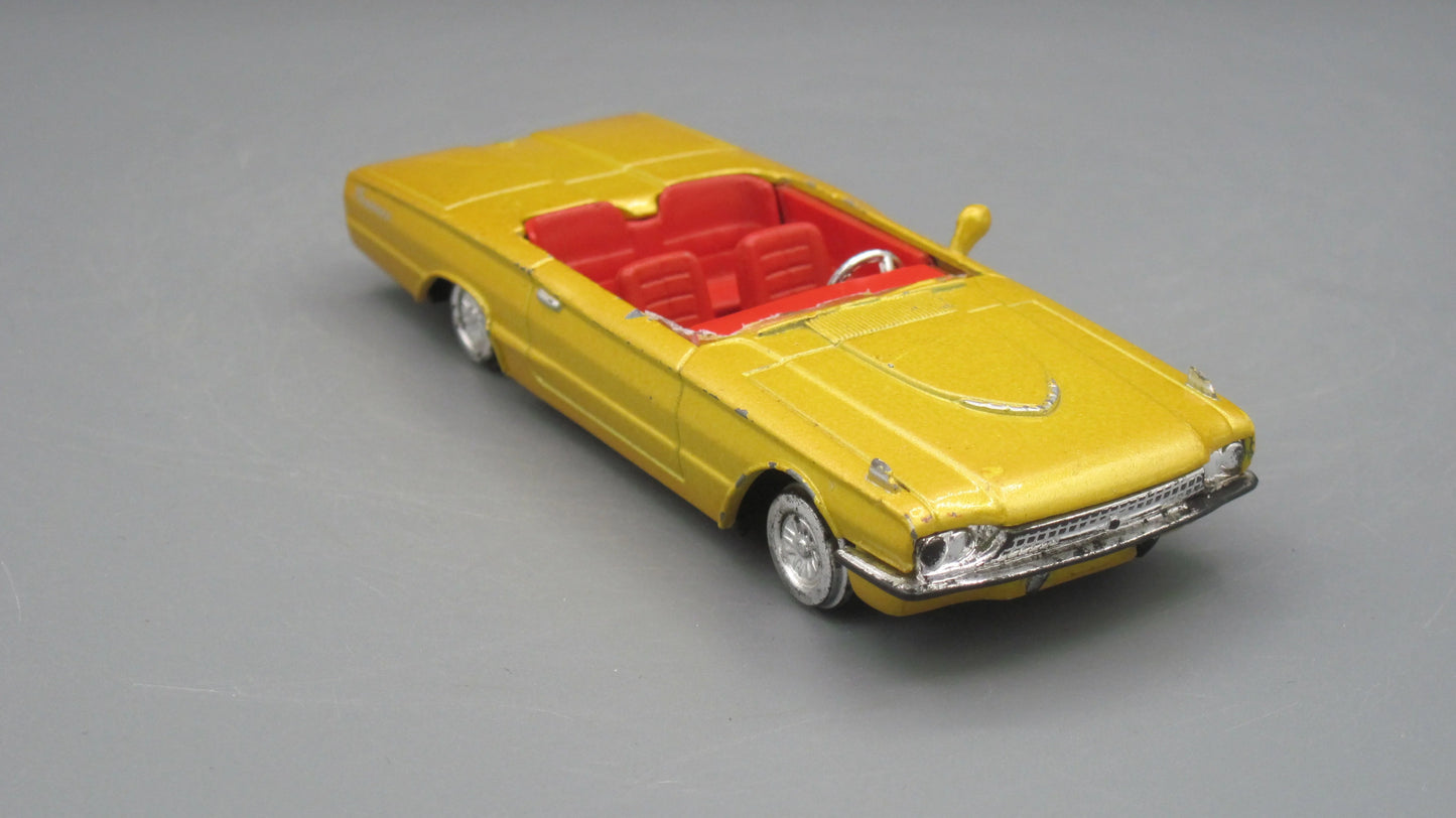 New-Ray Ford Thunderbird 1966 Golden