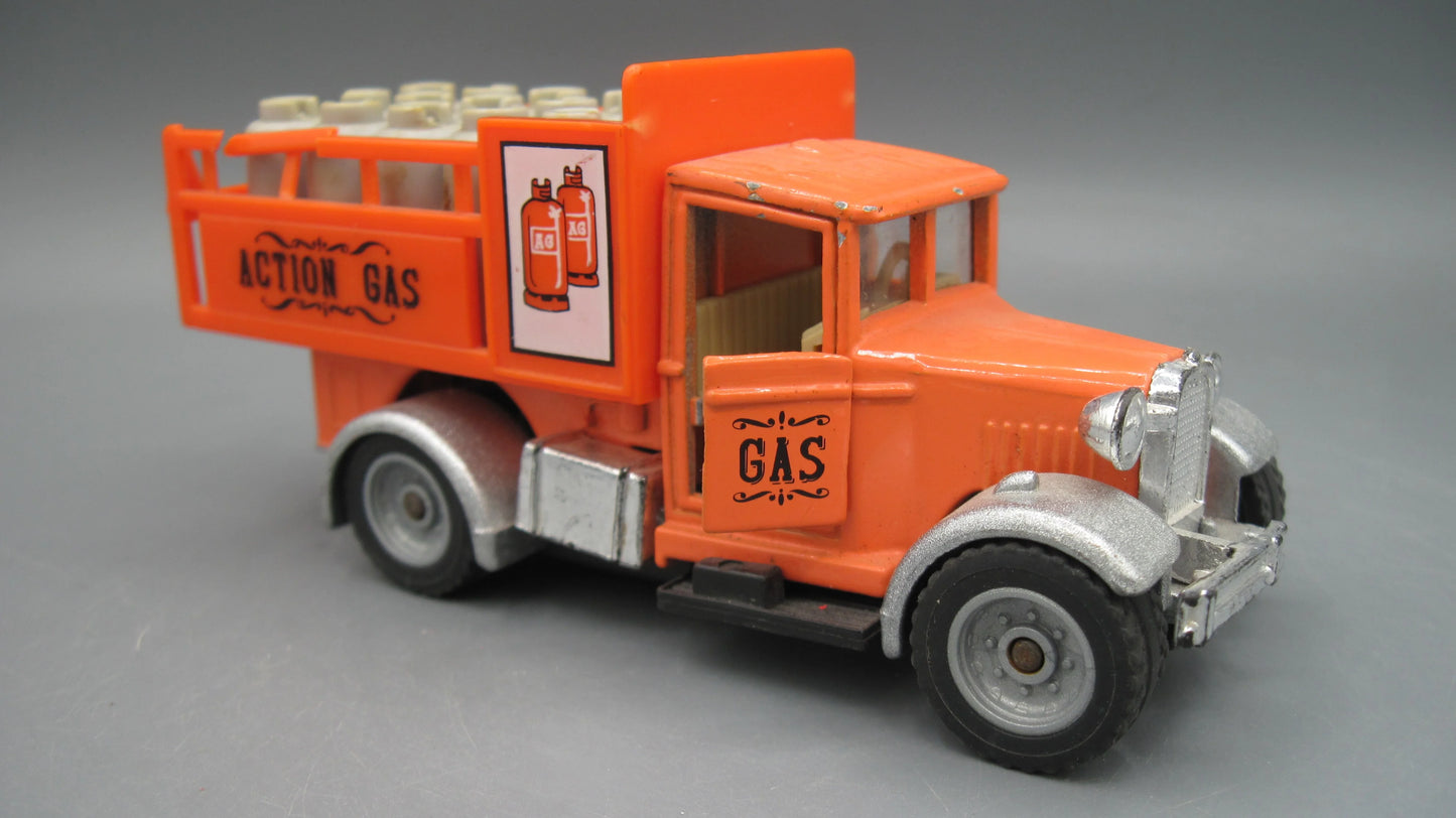 Welly Ford Stake Truck Orange