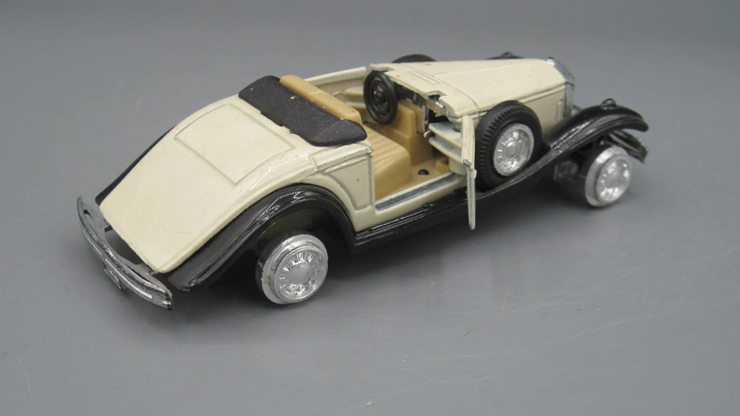 Welly Rolls Royce Phantom II Roadster Beige & Black