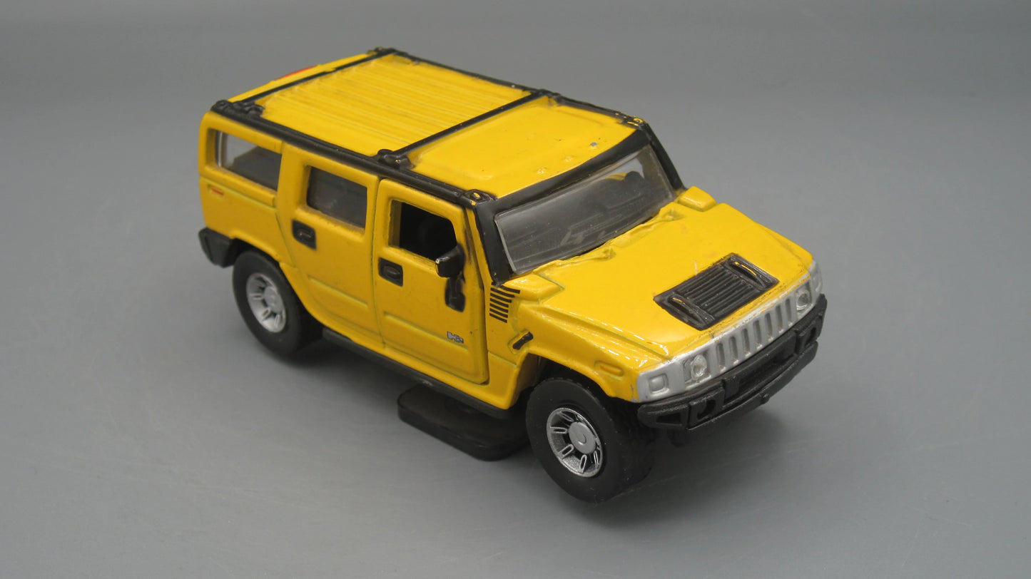 Maisto GM Hummer H2 SUV Yellow