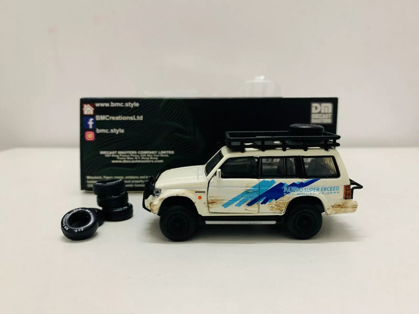 BMC Mitsubishi Pajero - 2Gen White Super Exceed