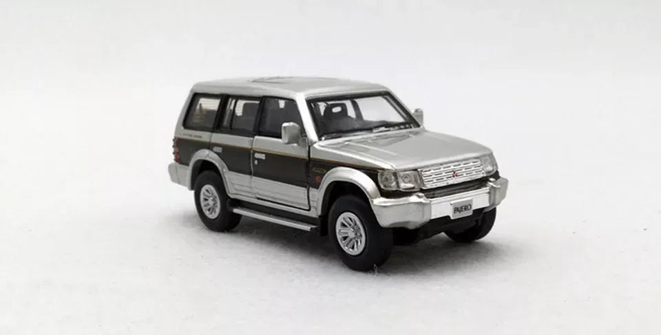 BMC Mitsubishi Pajero - 2Gen Silver, Red Super Exceed