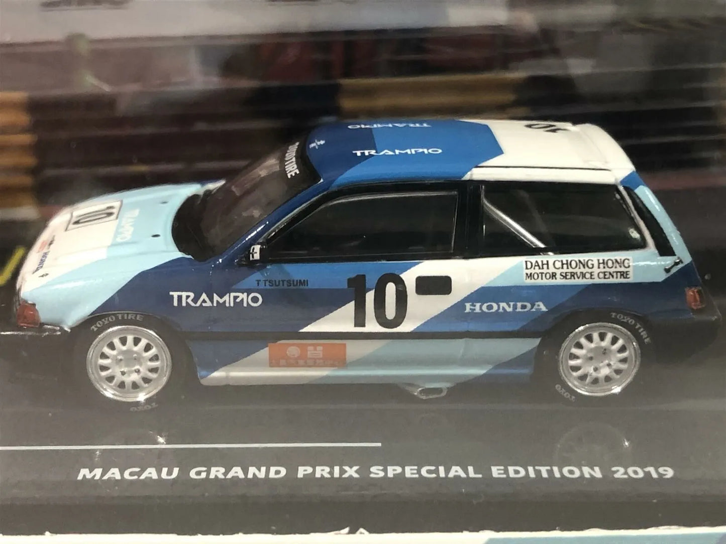 Inno 64 Honda Civic SI E-AT # 10 1986 Blue, White Trampio Macau Guia Race