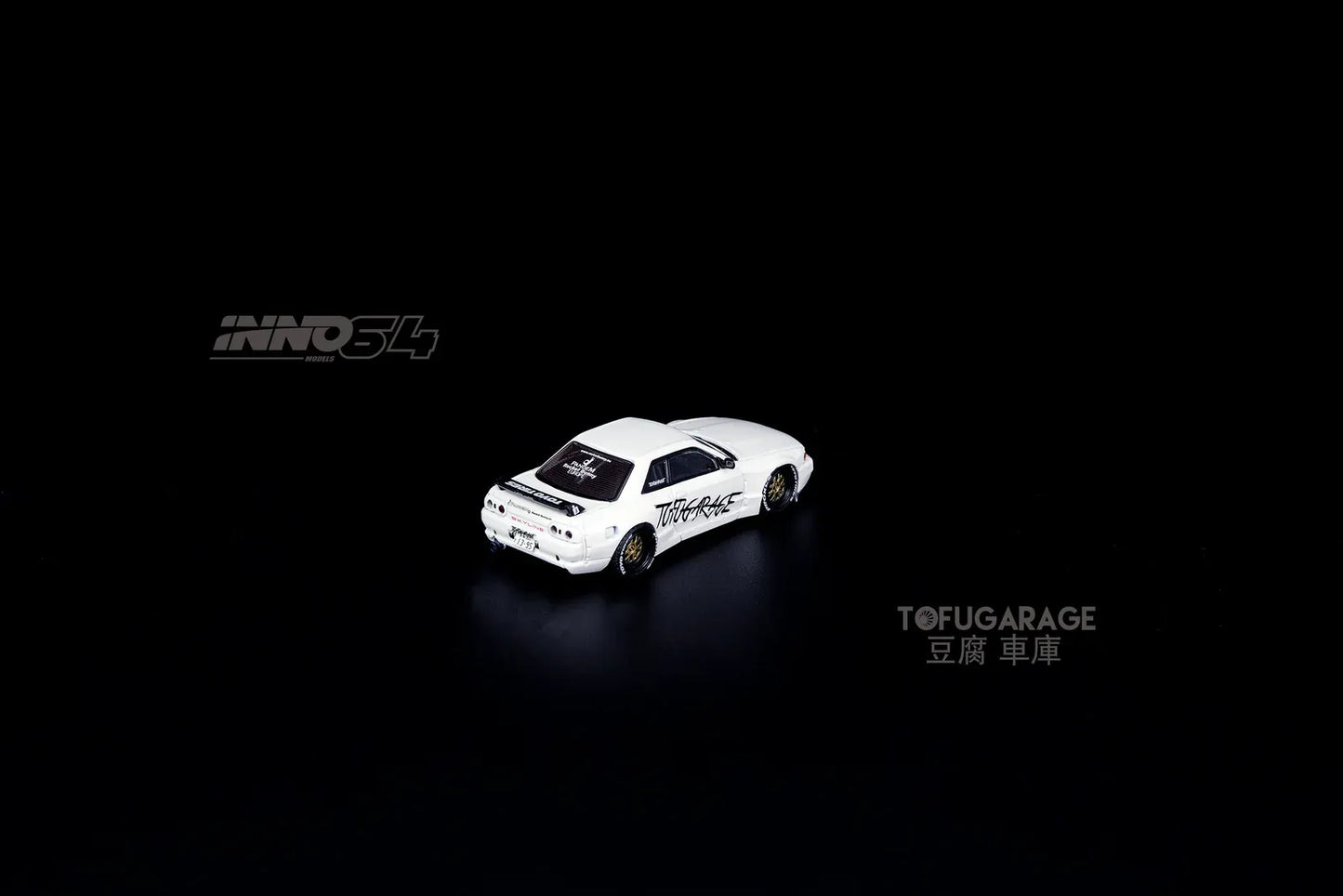 Inno 64 Tofugarage Nissan Skyline GT-R (R32 Pandem) Tofugarage White
