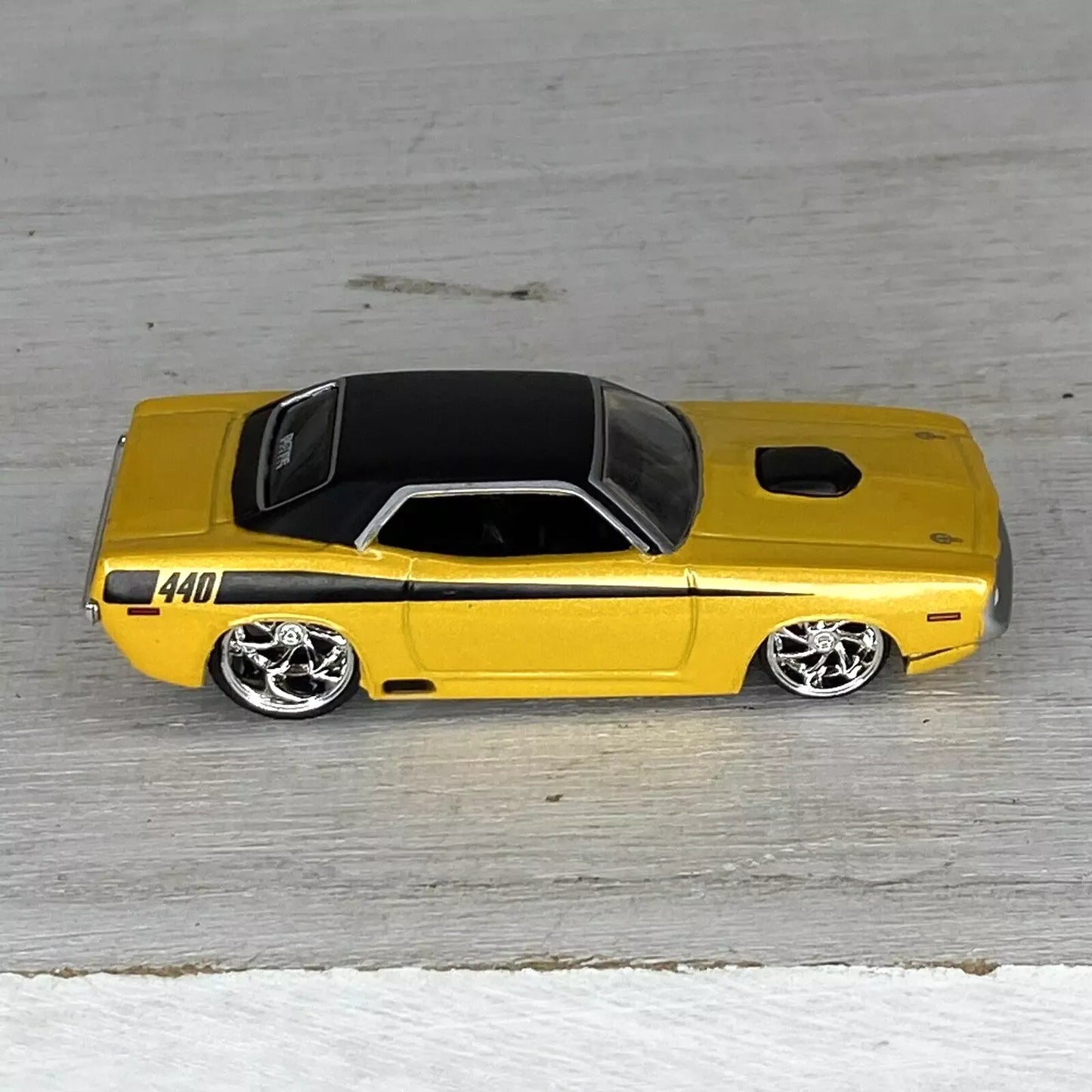 Jada Dub City Plymouth Cuda 440 1970 Yellow Big Time Muscles