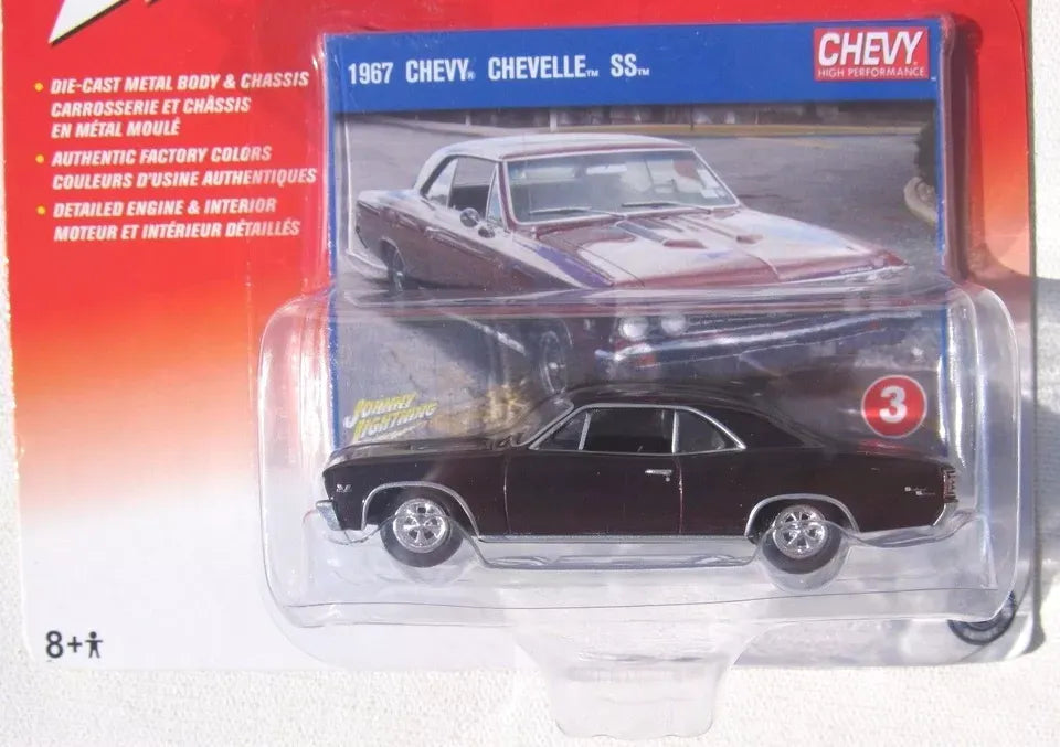 Johnny Lightning Limited Edition Chevrolet Chevy Chevelle SS 1967 Black CRAGAR