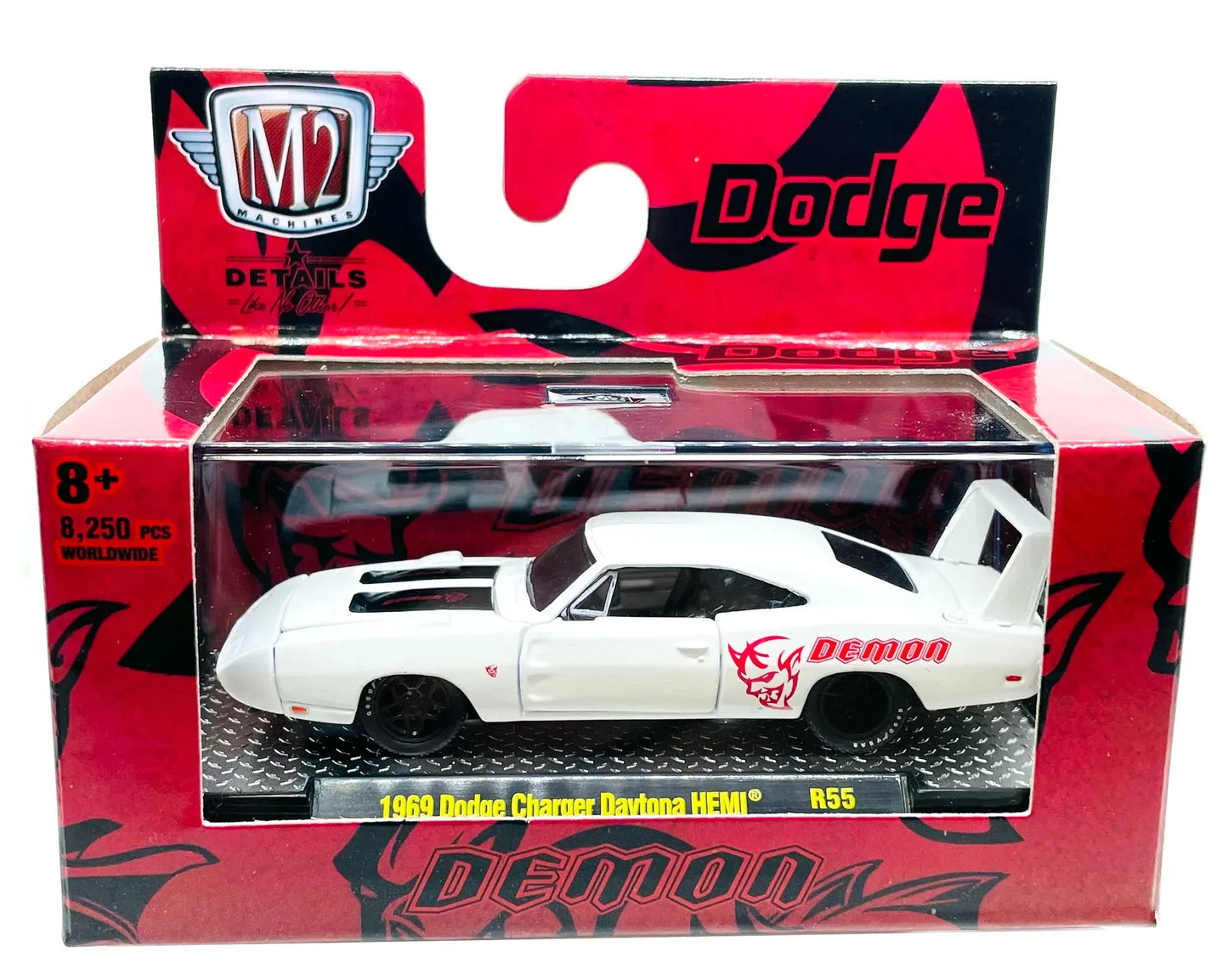 M2 Machines Limited Edition Dodge Charger Daytona HEMI 1969 White Demon
