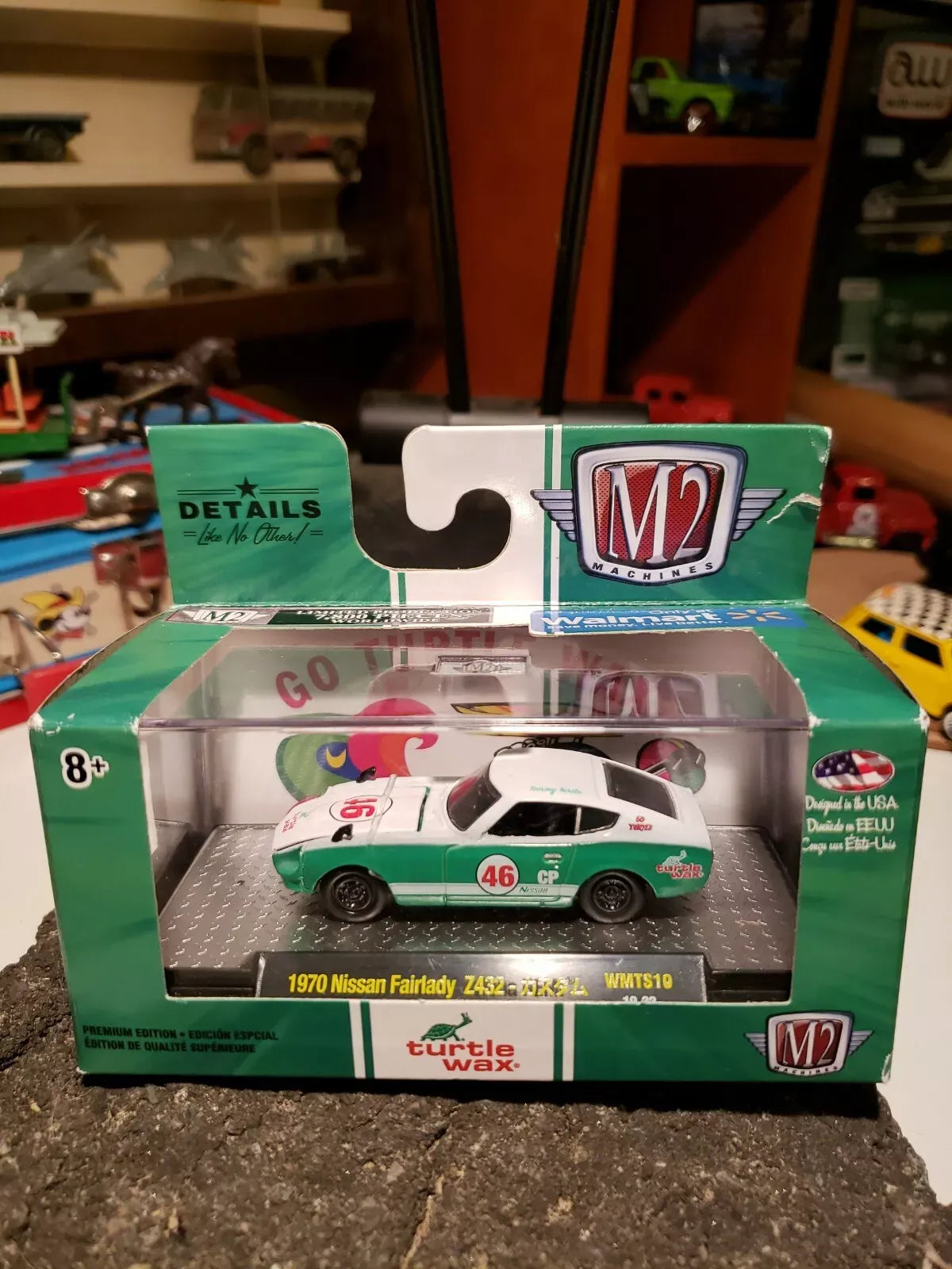 M2 Machines Premium Edition Nissan Fairlady Z432 1970 Green, White Turtle Vax