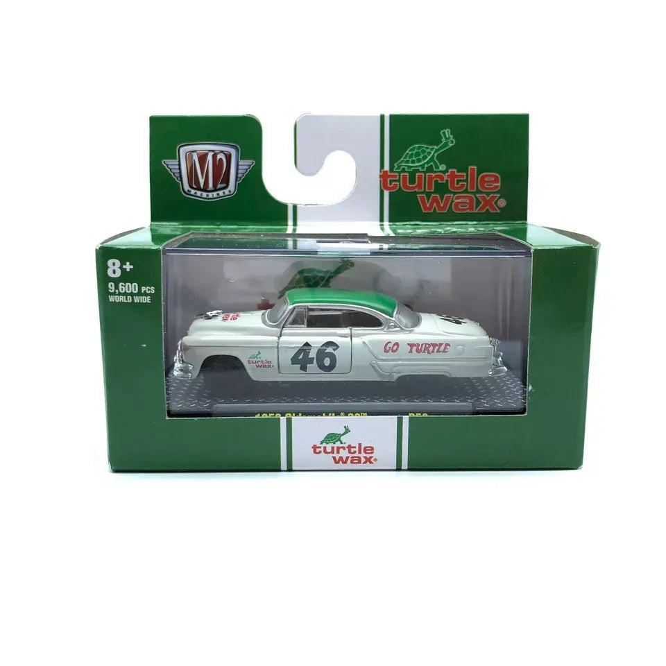 M2 Machines Limited Edition Oldsmobile Oldsmobile 98 1953 White, Green Turtle Wax