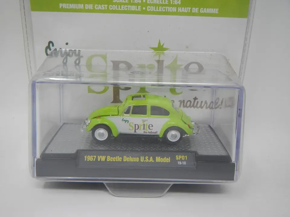 M2 Machines Premium Edition Volkswagen Beetle Deluxe USA Model 1967 Green Sprite