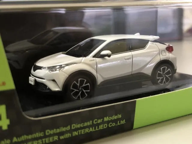 Oversteer Toyota C-HR White