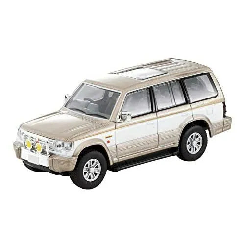 Tomy TLVN Mitsubishi Pajero Super Exceed Golden, White 189
