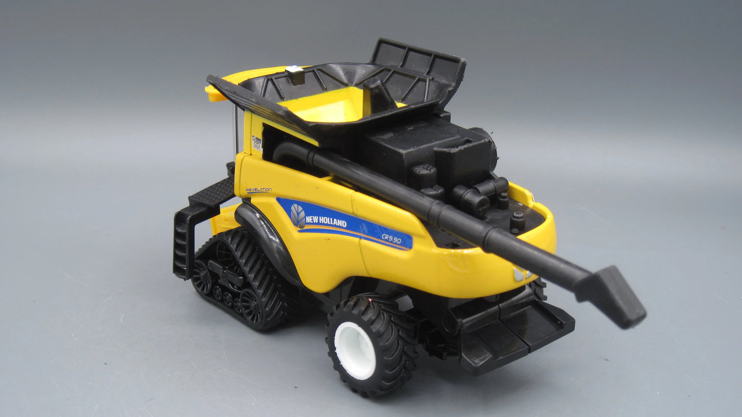 ERTL New Holland CR 9.90 Yellow