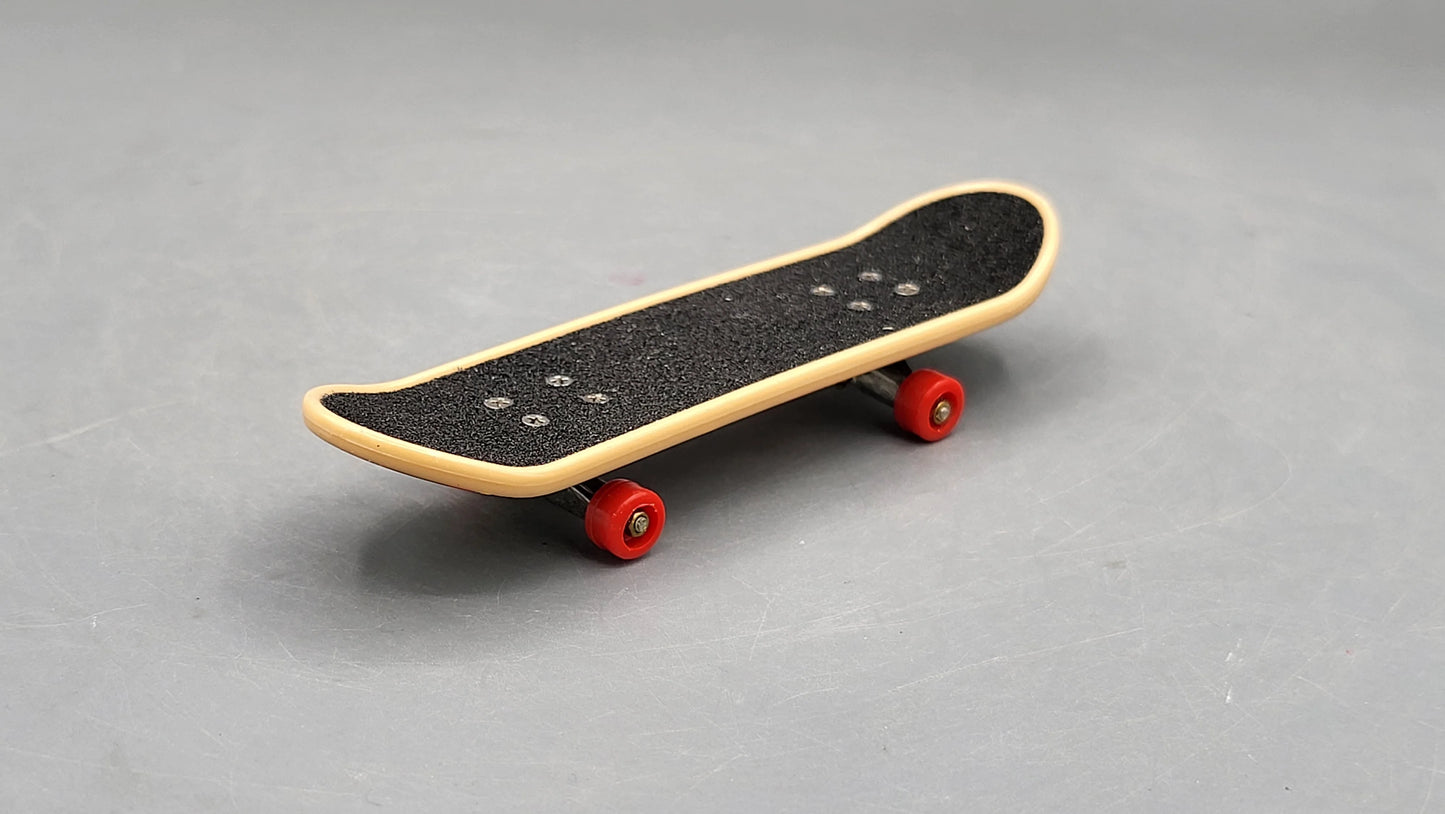 High Point Mini Skate Boards Set of x9 Finger Skate Boards (without Box) Multi Colors Multi livery