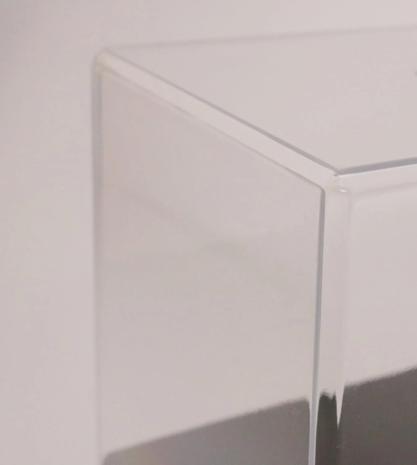 Izumi Kasai - Japan Multi Level Display Cases for Diecast and Action Figures Transparent