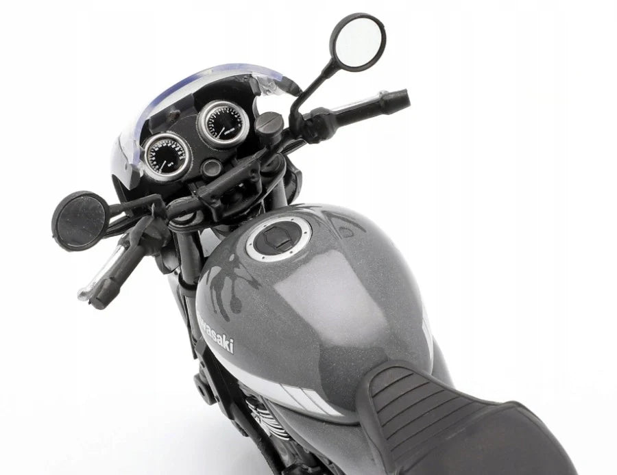 Maisto   Kawasaki Z900RS Café  grey