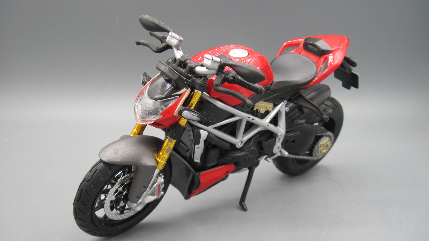 Maisto   Ducati Mod Streetfighter  Red