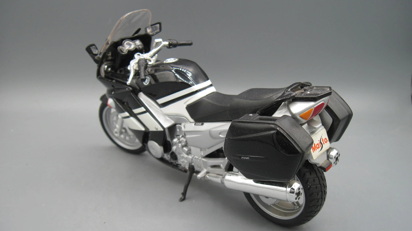 Maisto   Yamaha FJR1300  Black