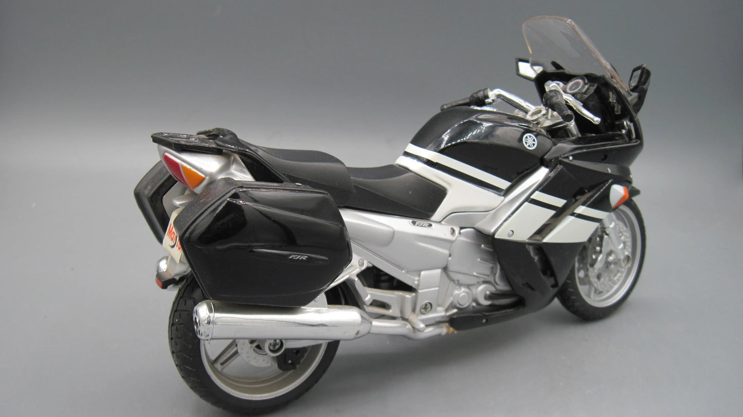 Maisto   Yamaha FJR1300  Black
