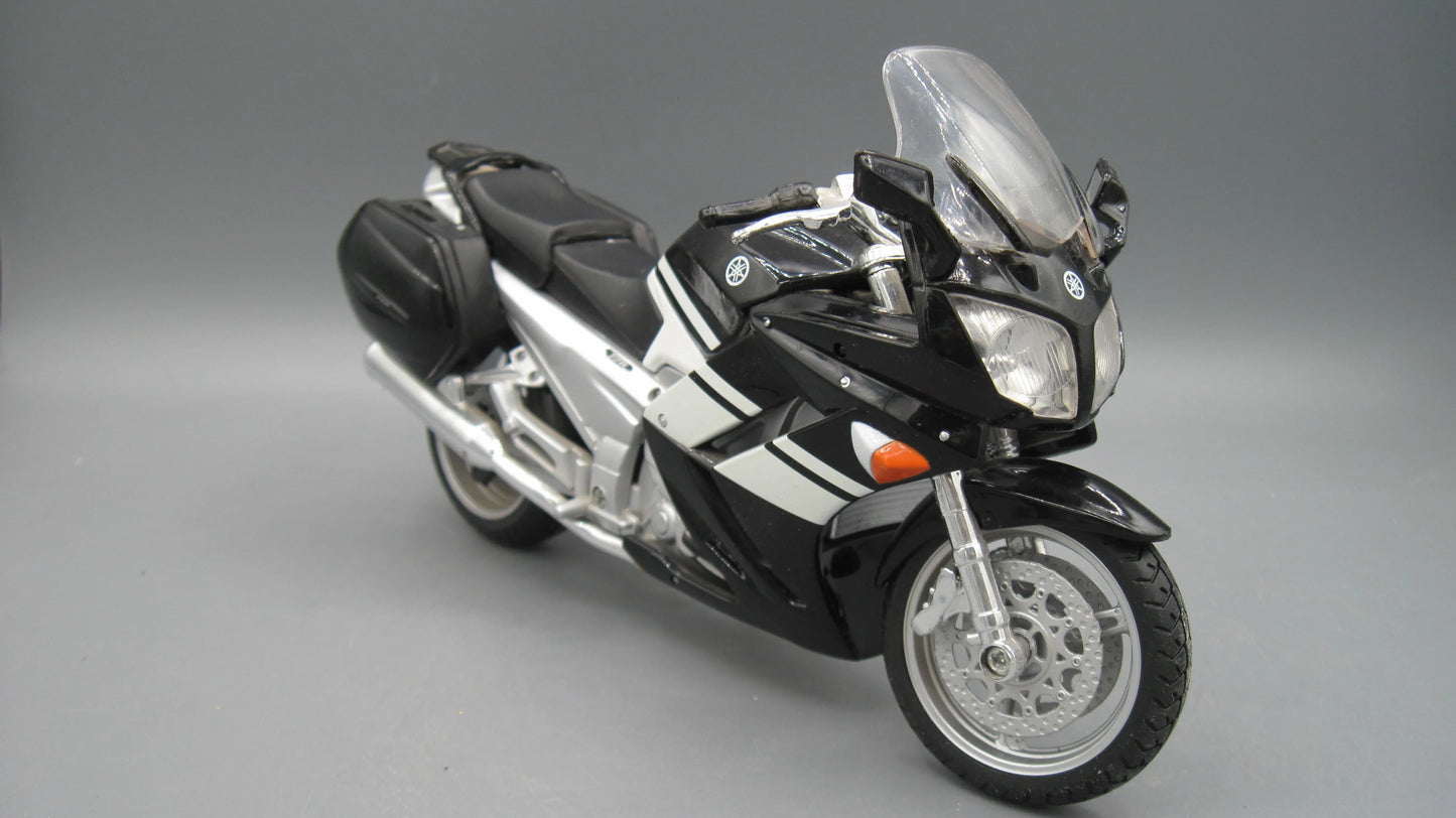 Maisto   Yamaha FJR1300  Black