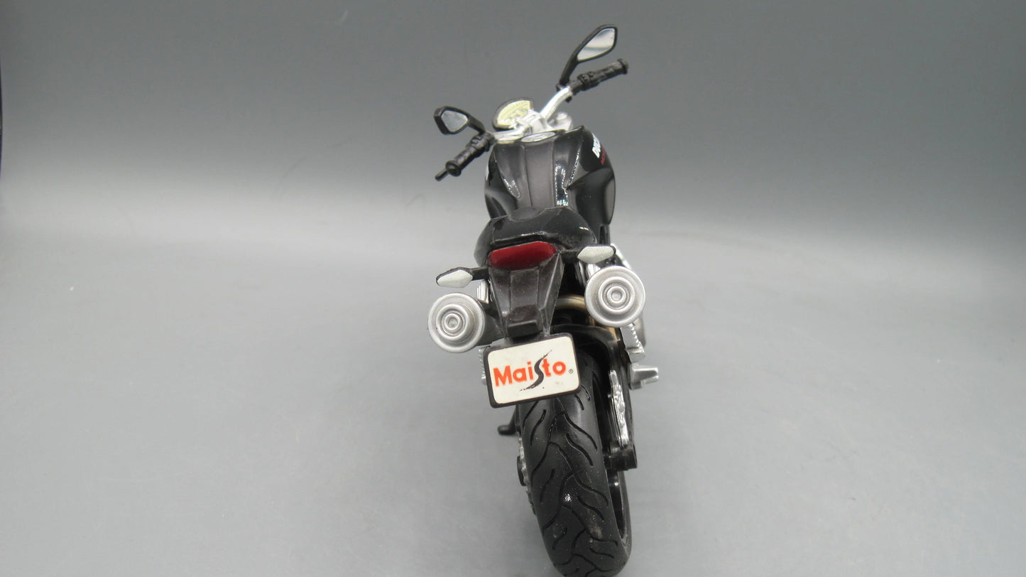 Maisto   Ducati Multistrada 1200S  Black