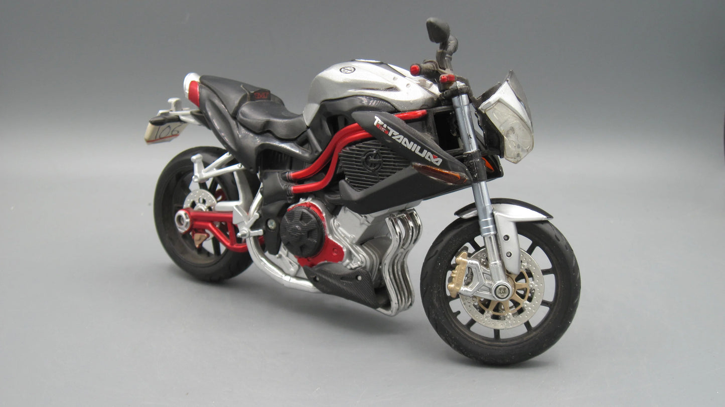 Maisto   Benelli Tornado Titanium  Grey